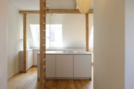 Minimalist white cabinetry in Kennedyallee kitchen with clean lines and contemporary design before matter, architecture & interior design studio Frankfurt am Main