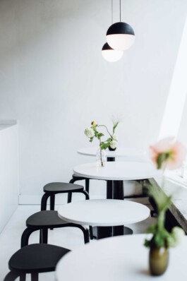 furniture at Drei Kaffeebar designed for comfort before matter, architecture & interior design studio Frankfurt am Main